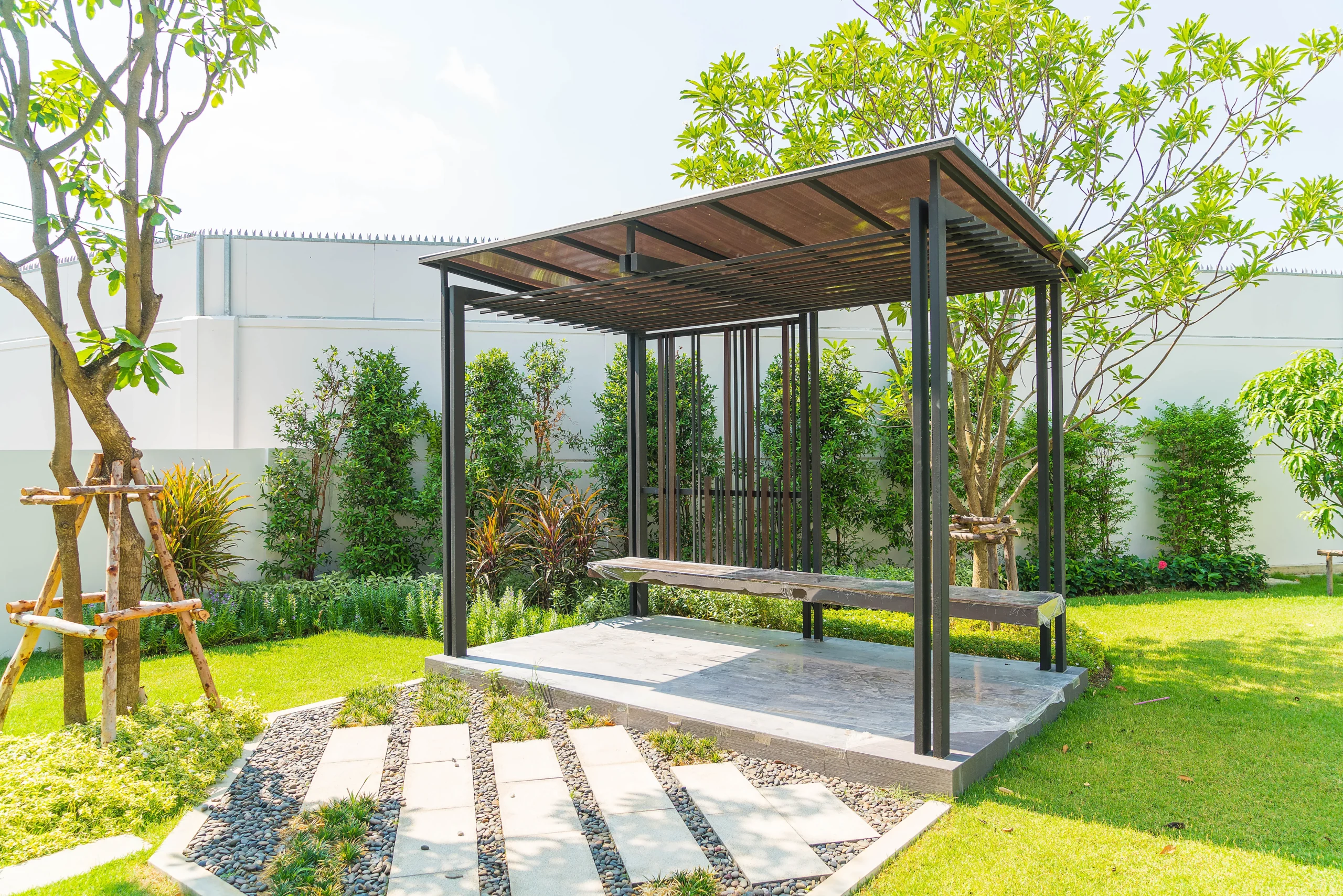 empty pavilion garden 11zon